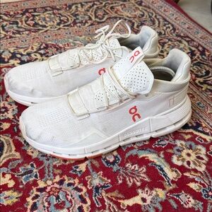 On Running Cloudnova 2 size M10.5